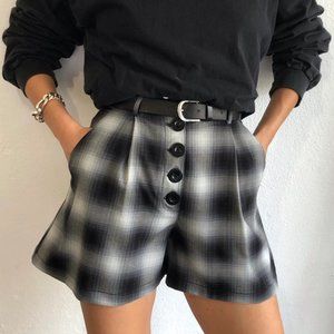 Grey Plaid Pleated Short